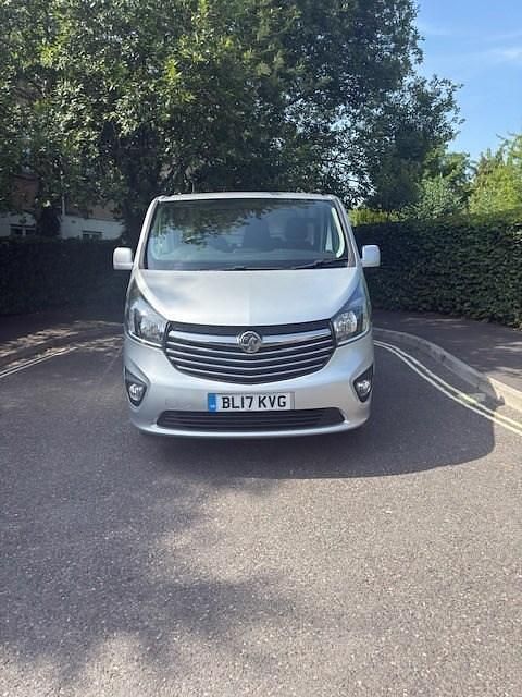 Silver Used 2017 Vauxhall Vivaro Sportive Van | £7,995 (Fair price) - Image 1/4