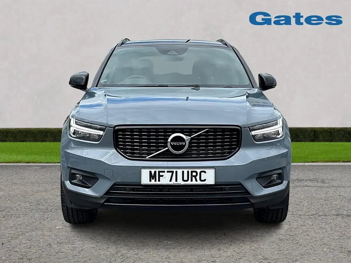 Used Volvo XC40 R-Design Pro 2021 Grey SUV