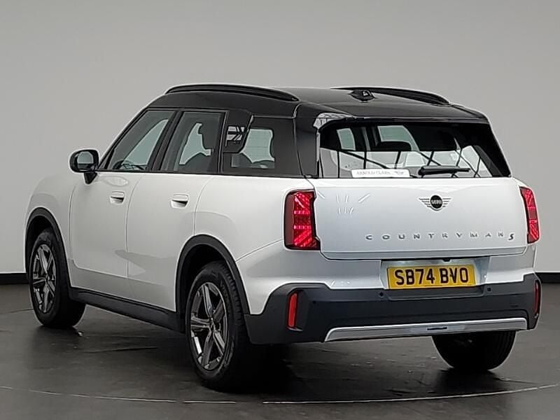 Used Mini Countryman Classic 218 HP (160 kW) 2024 White SUV