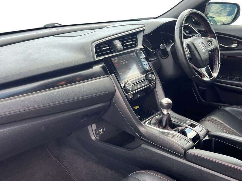 Image 2/4