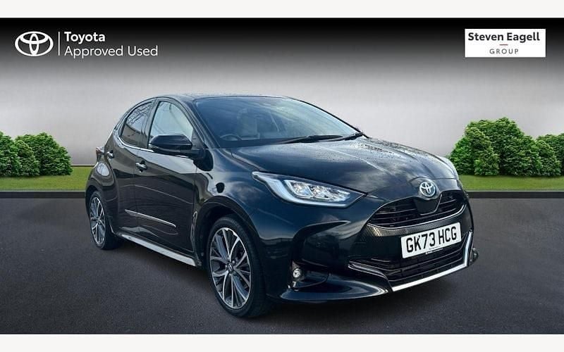 Used 2025 Toyota Yaris Hybrid Hatchback | £20,609 (Fair price) - Image 1/3