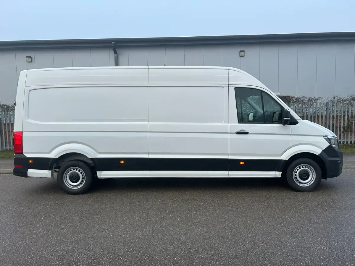 Used VW Crafter Startline 140 HP (102 kW) 2021 White Van