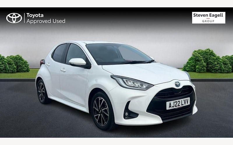 Used Toyota Yaris Hybrid Design 116 HP (85 kW) 2026 Hatchback