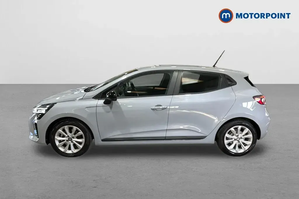 Used Renault Clio V Evolution 2023 Grey Hatchback