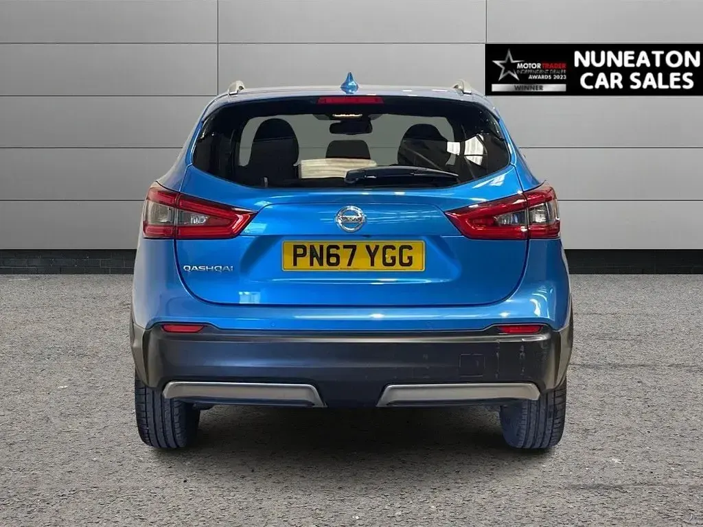 Used Nissan Qashqai S 115 HP (84 kW) 2017 Blue SUV