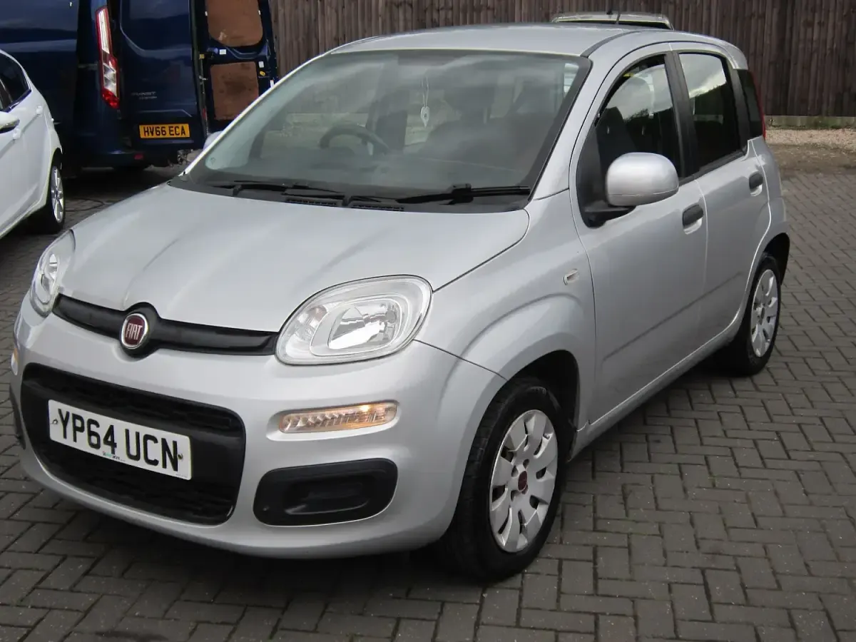 Used Fiat Panda Pop 69 HP (50 kW) 2014 Silver Hatchback