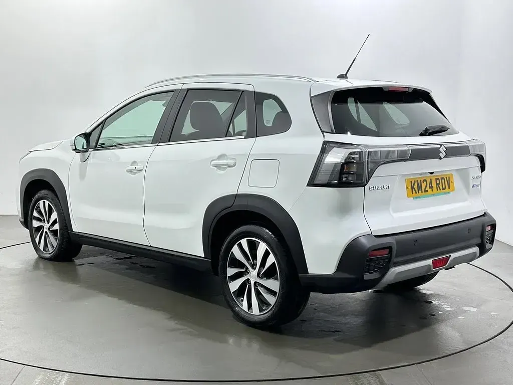 Used Suzuki SX4 S-Cross 2024 White SUV
