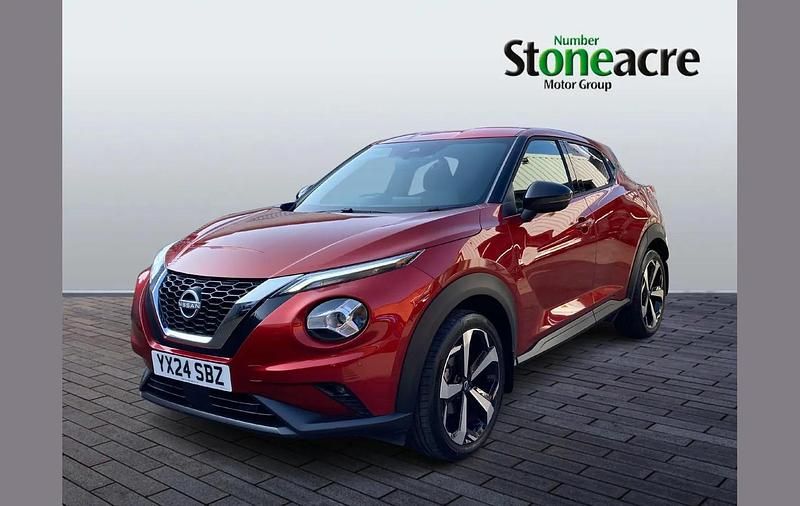 Used Nissan Juke N-Connecta 114 HP (83 kW) 2024 Red SUV