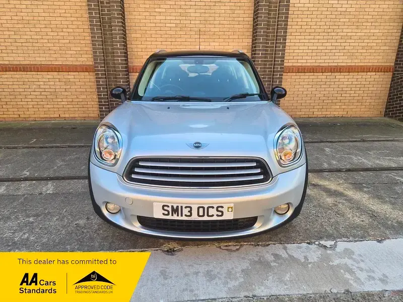 Used Mini Cooper D 2013 Silver Hatchback