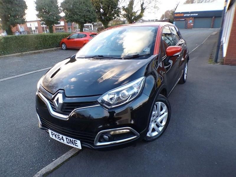 Used Renault Captur Dynamique 90 HP (66 kW) 2014 Black/orange SUV