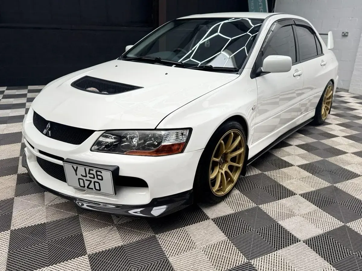 Used Mitsubishi Lancer 2006 White Estate