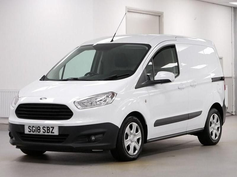 White Used 2018 Ford Transit Trend | £6,989 (Super price) - Image 1/4