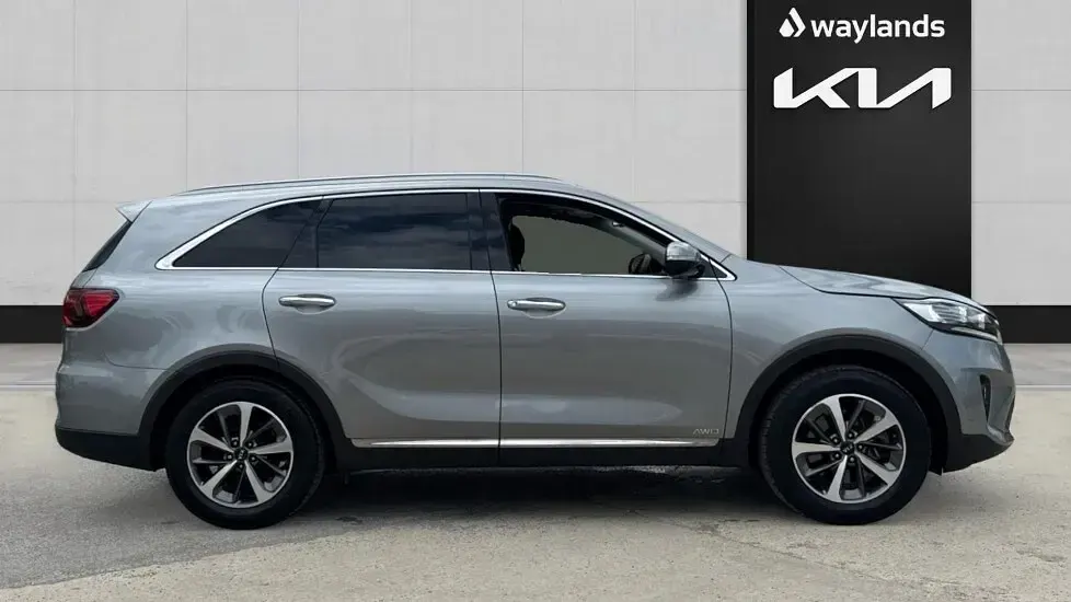 Used Kia Sorento 200 HP (147 kW) 2019 Grey SUV