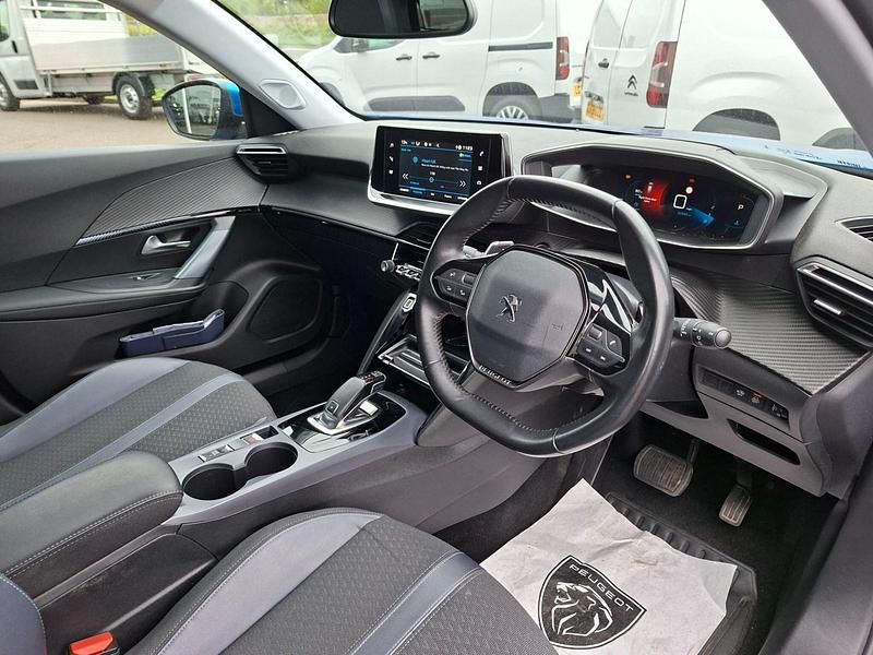 Used Peugeot 2008 Allure 129 HP (94 kW) 2020 Blue SUV