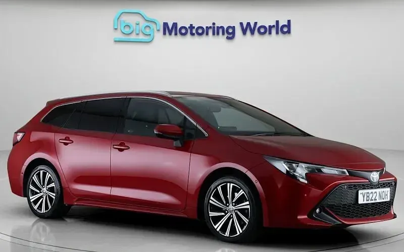 Used Toyota Corolla Design 184 HP (135 kW) 2022 Estate