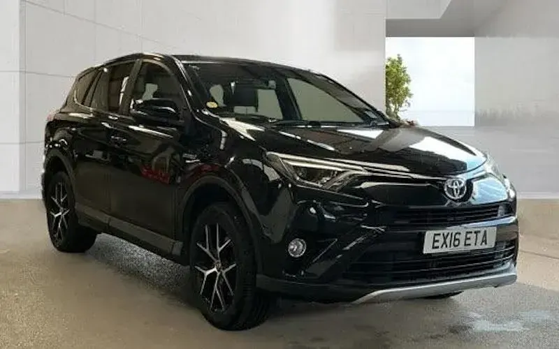 Used Toyota RAV4 Hybrid 197 HP (144 kW) 2016 Black SUV