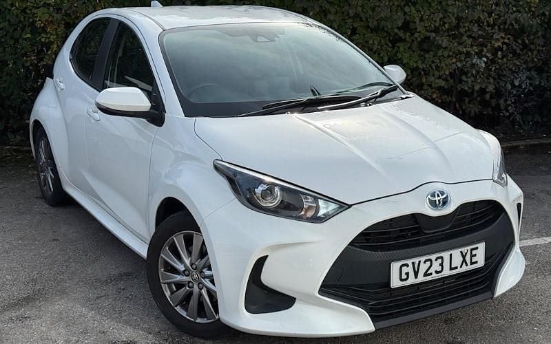 Used 2025 Toyota Yaris Hybrid Hatchback | £16,799 (Super price) - Image 1/4