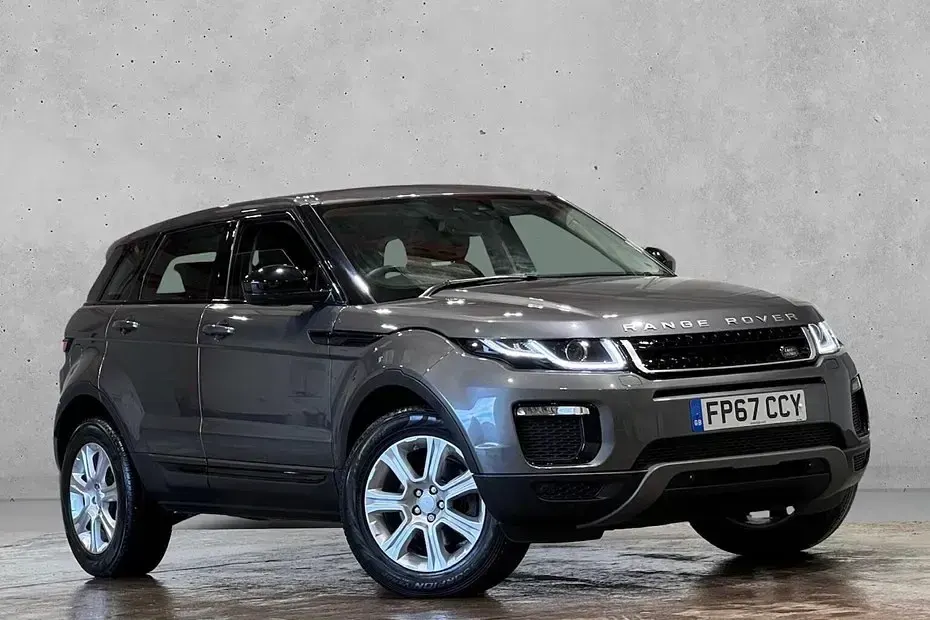 Used Land Rover Range Rover evoque SE 179 HP (131 kW) 2017 Hatchback