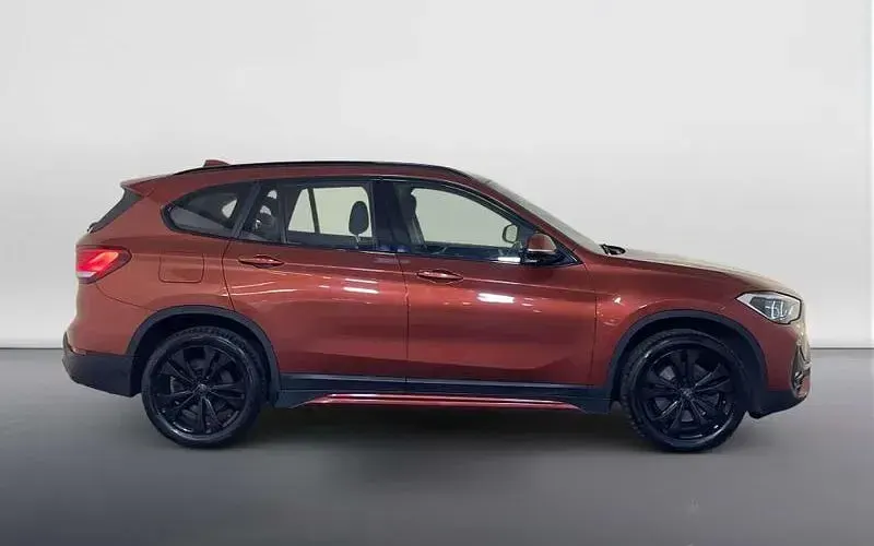 Used BMW X1 Sport Line 178 HP (130 kW) 2022 Orange SUV