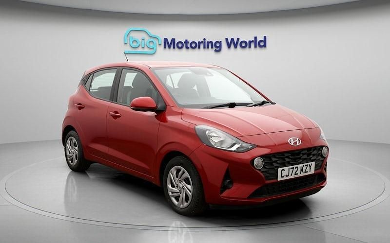 Usado Hyundai i10 SE 67 HP (49 kW) 2022 Vermelho Citadino