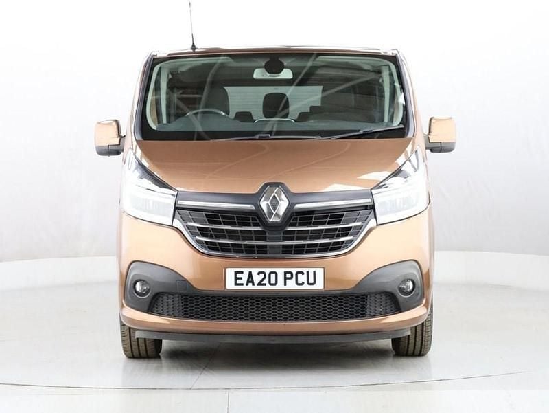 Used Renault Trafic 170 HP (125 kW) 2020 Brown MPV