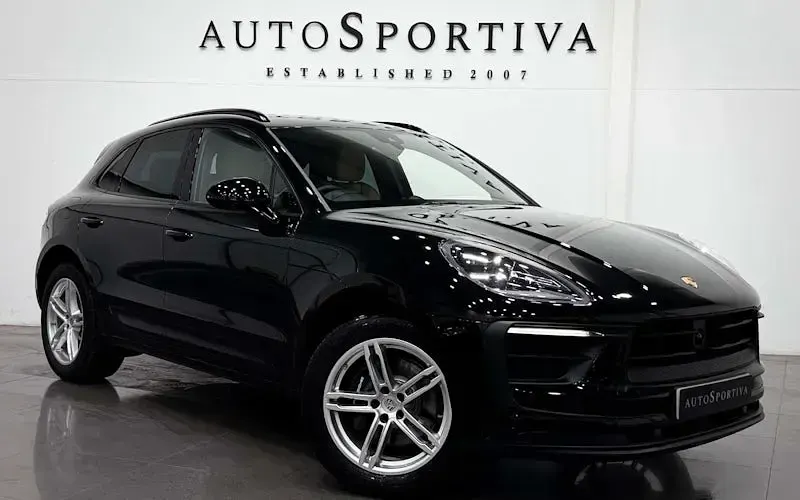 Used Porsche Macan 265 HP (194 kW) 2025 SUV