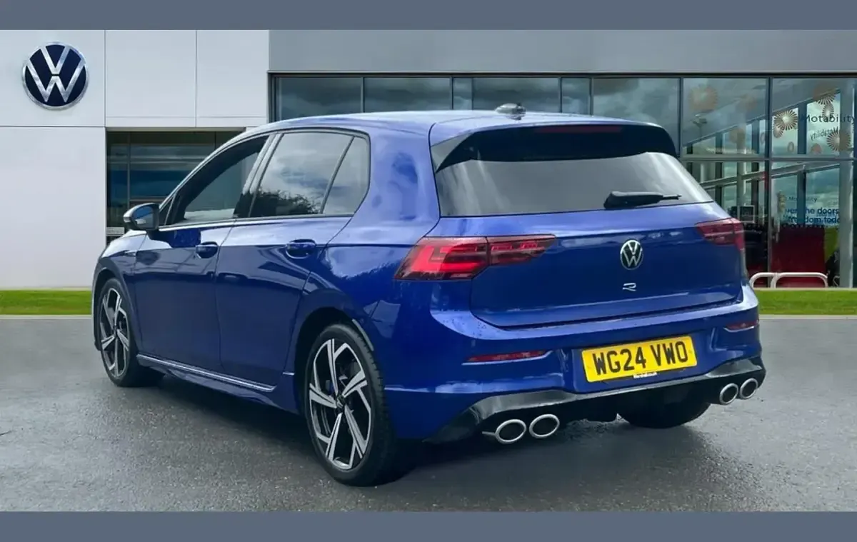 Used VW Golf VIII R 320 HP (235 kW) 2024 Blue Hatchback