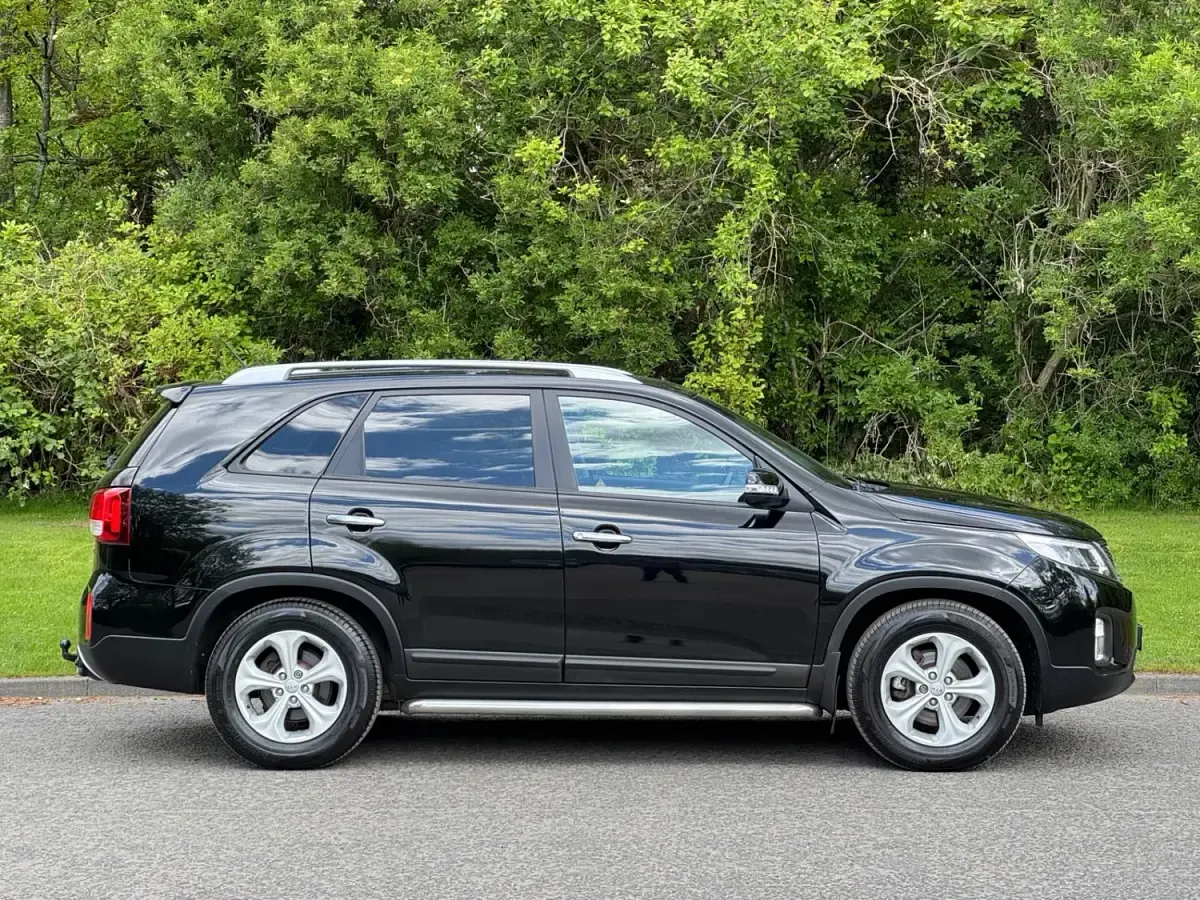 Usado Kia Sorento 200 CV (147 kW) 2014 Negro SUV