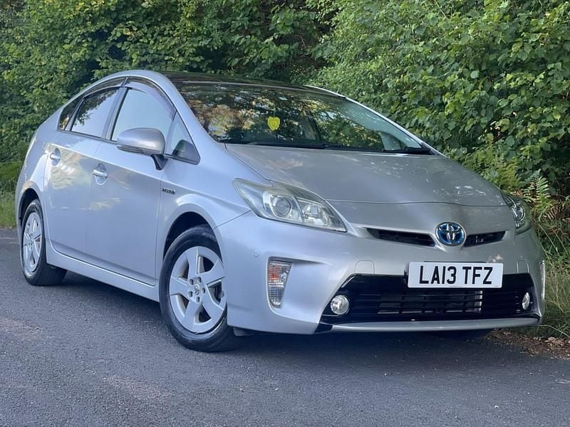 Silver Used 2025 Toyota Prius T4 Hatchback | £7,995 (Expensive) - Image 1/4