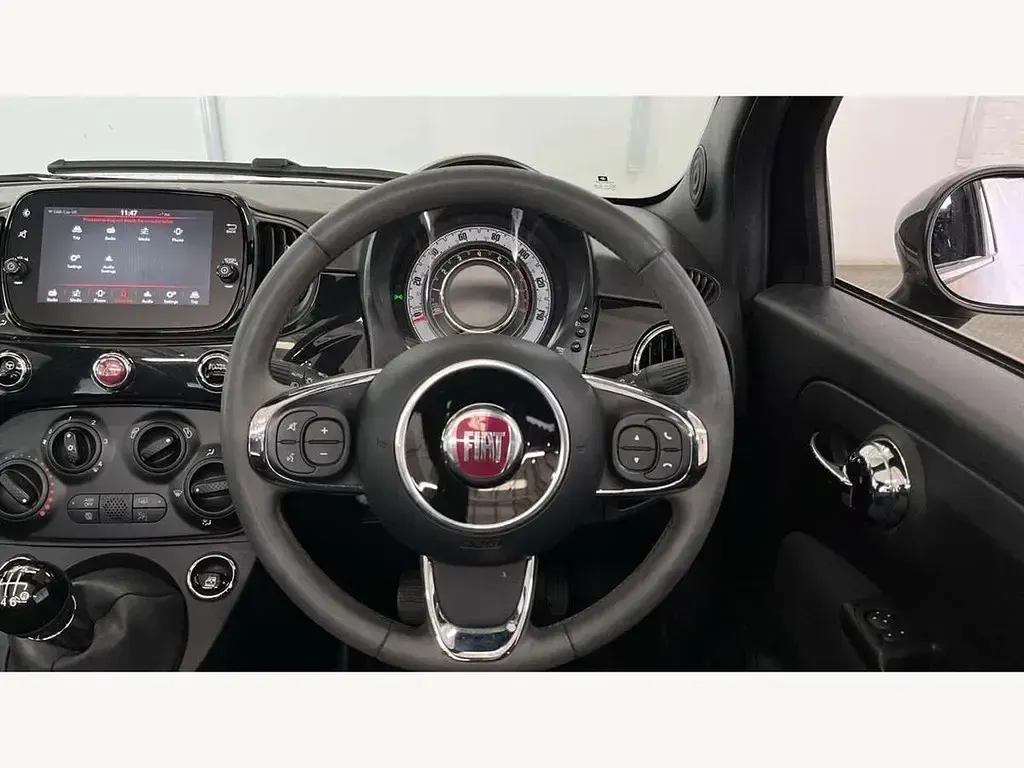 Begagnad Fiat 500C 68 HK (50 kW) 2023 Svart Cab