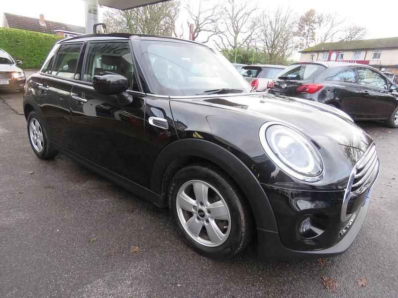 Used Mini Cooper Classic 2020 Black Hatchback