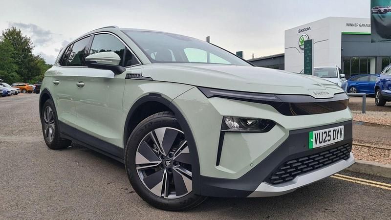 Green New 2025 Skoda Elroq SUV | £29,999 - Image 1/4