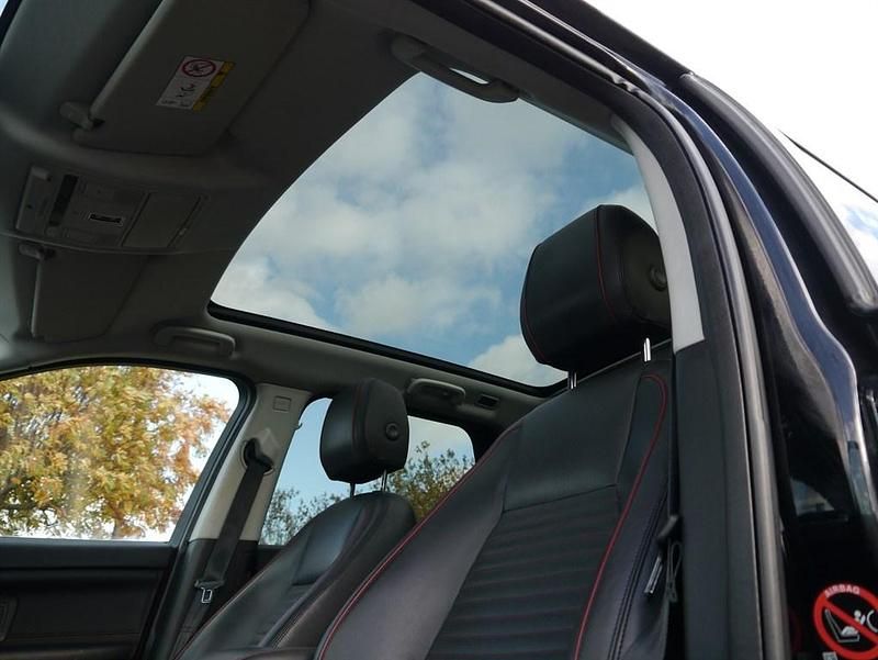 Used Land Rover Discovery Sport HSE Dynamic 2017 Black SUV