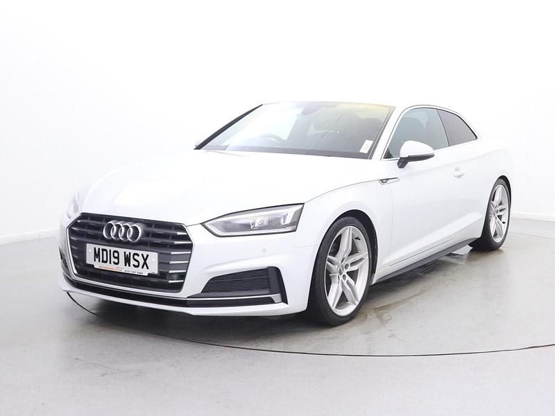 Used Audi A5 S-Line 150 HP (110 kW) 2019 White Coupe