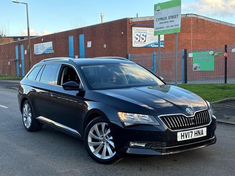Used Skoda Superb SE 120 HP (88 kW) 2017 Black Estate