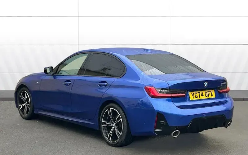 Second-hand BMW 320 M Sport 184 CP (135 kW) 2026 Berlinǎ