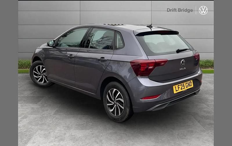 Used VW Polo Life 80 HP (58 kW) 2025 Grey Hatchback