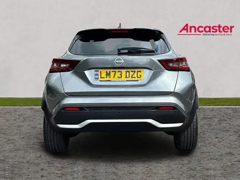 Used Nissan Juke Tekna 112 HP (82 kW) 2023 Grey SUV