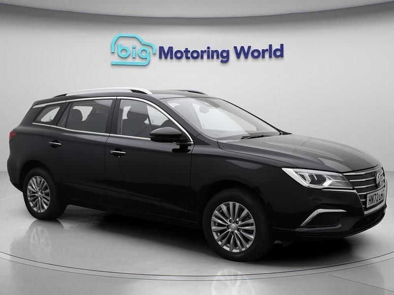 Black Used 2022 MG MG5 EV Exclusive Estate | £13,500 (Fair price) - Image 1/4