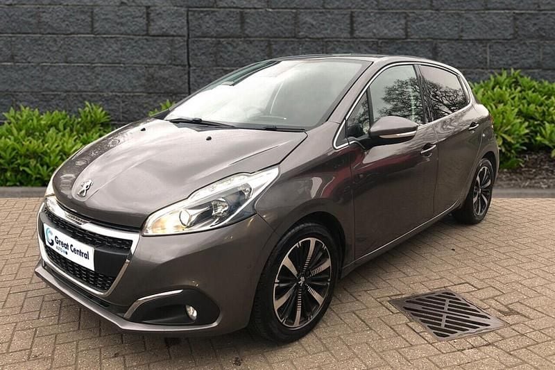 Used Peugeot 208 S 81 HP (59 kW) 2019 Grey Hatchback