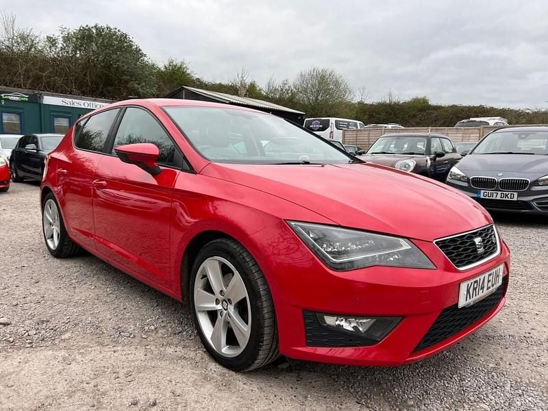 Used Seat Leon FR 150 HP (110 kW) 2014 Red Hatchback