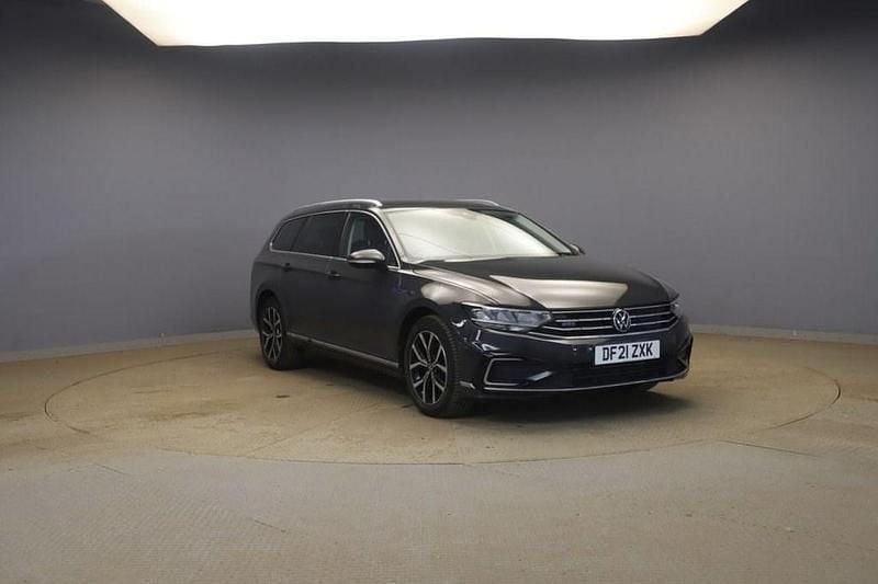 Grey Used 2021 VW Passat GTE Estate | £20,499 (Fair price) - Image 1/4