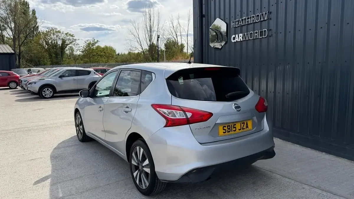 Used Nissan Pulsar N-TEC 115 HP (84 kW) 2015 Silver Hatchback