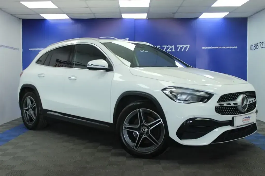 Used Mercedes GLA220 AMG line 190 HP (139 kW) 2021 White SUV