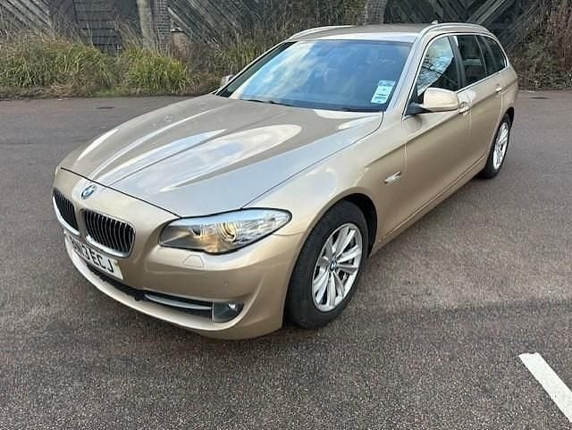 Used BMW 520 Comfort Edition 2013 Gold Estate