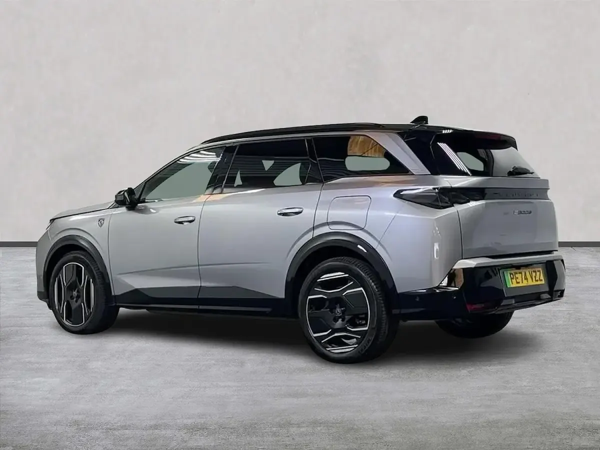Used Peugeot 5008 GT 156 kW (213 HP) 2024 Grey SUV