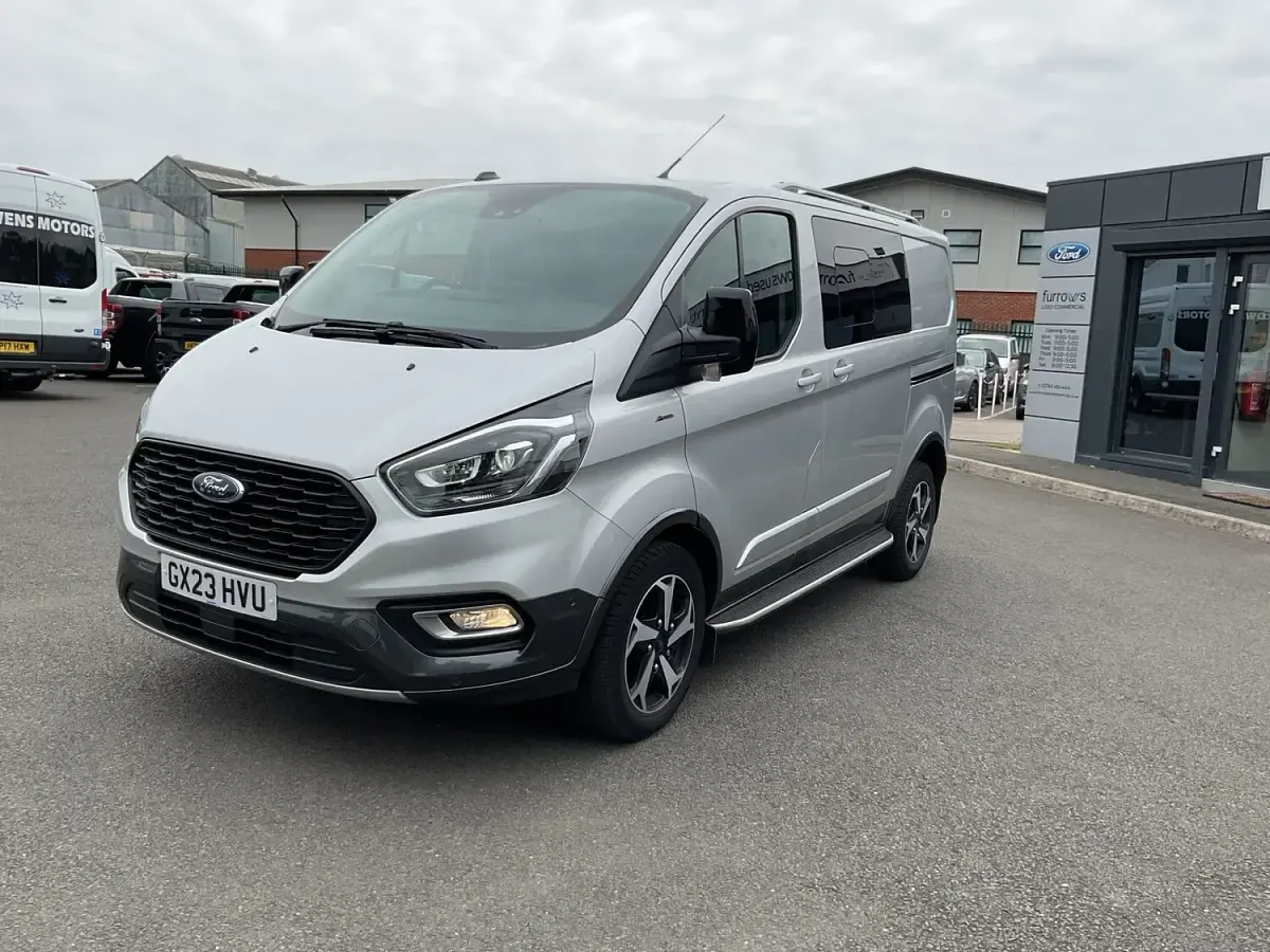 Used Ford Transit Custom Active 170 HP (125 kW) 2023 Silver Van
