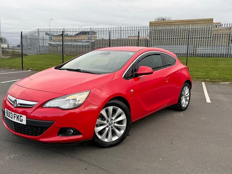 Used Vauxhall Astra GTC SRi 2013 Red Hatchback