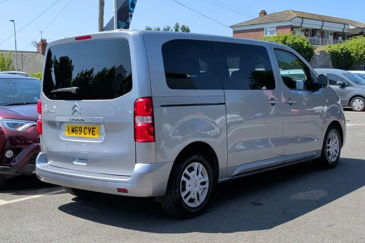 Used Citroën Spacetourer Business Class 120 HP (88 kW) 2019 Grey MPV