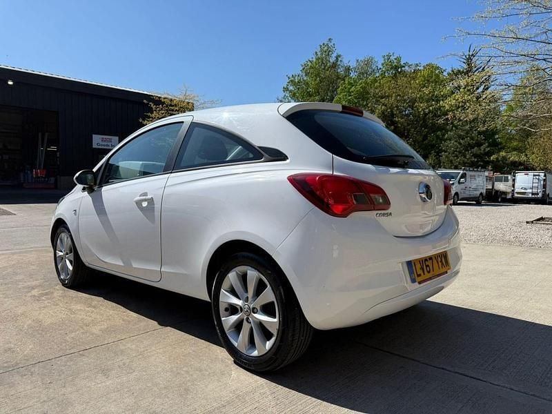 Second-hand Vauxhall Corsa 75 CP (55 kW) 2017 Alb Hatchback